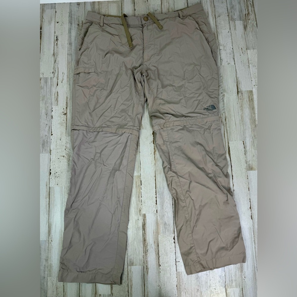 The North Face Pants Mens 40x32 Beige Nylon Convertible Zip Off Cargo Hiking